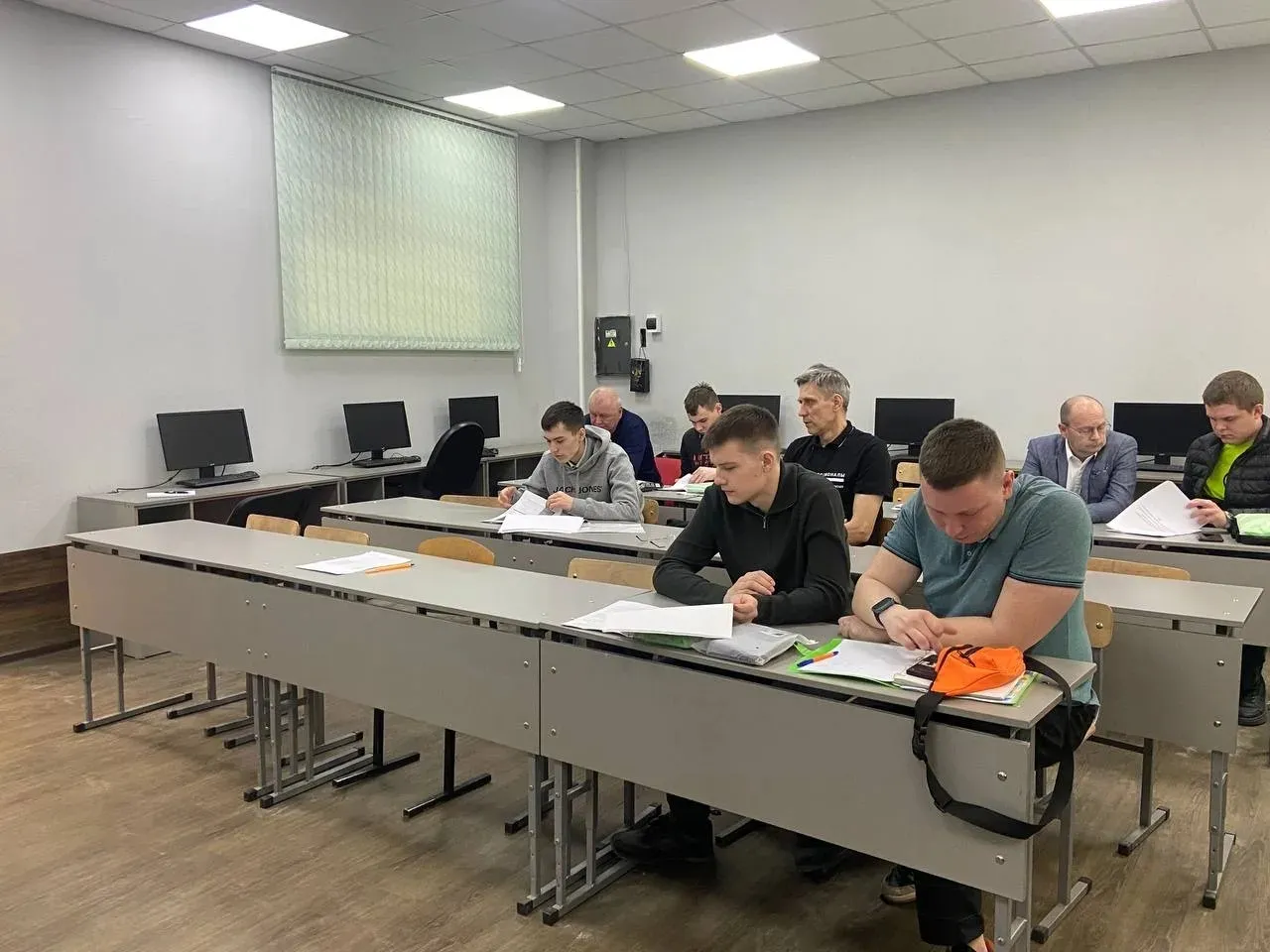 Чемпионат по профессиональному мастерству «Профессионалы» по компетенции «Обслуживание и ремонт вагонов»